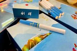 一手细支龙烟多少钱，专业梳理一手细支龙烟价格