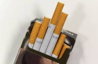 一手细支龙烟多少钱，专业梳理一手细支龙烟价格